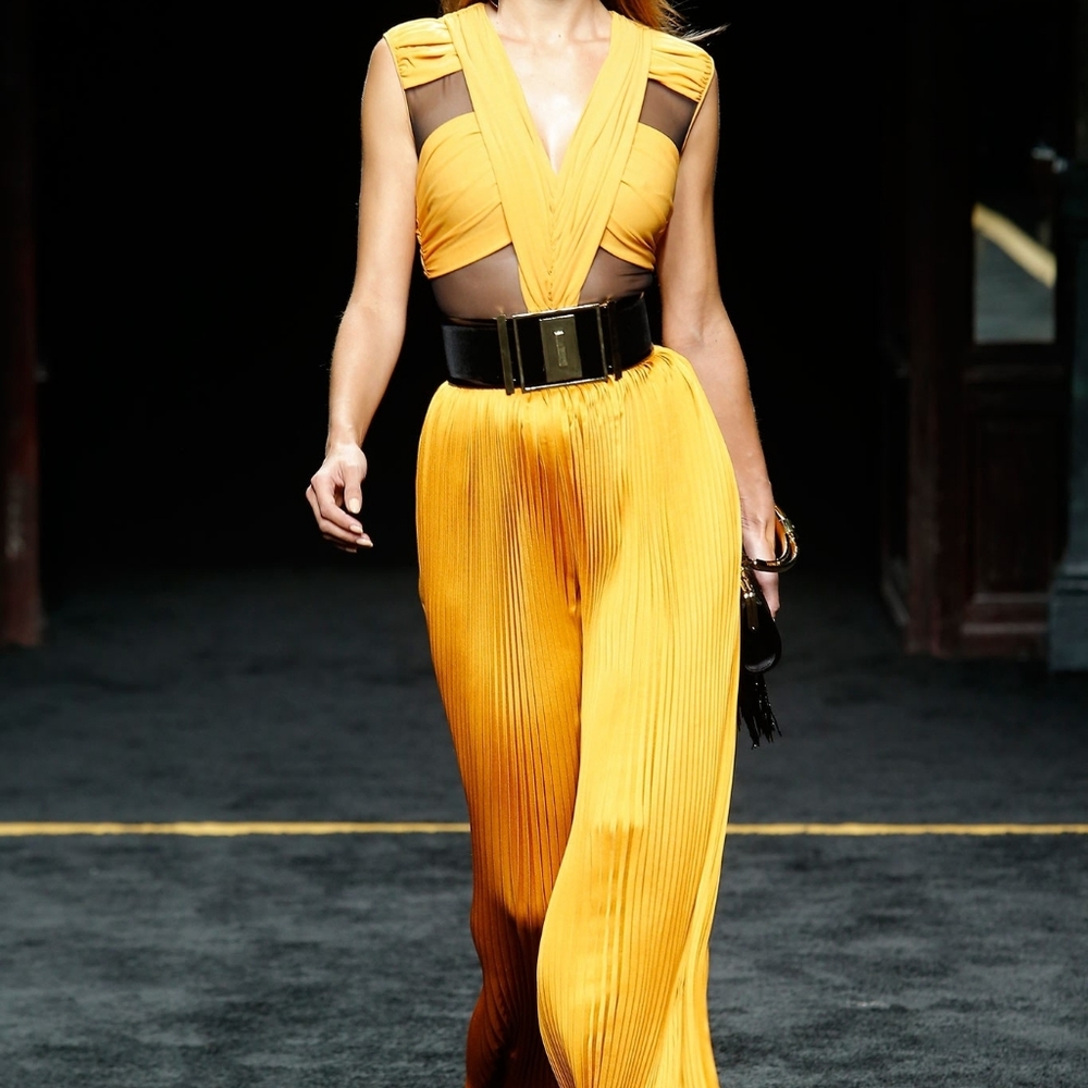 balmain extra long pleated wide leg pants